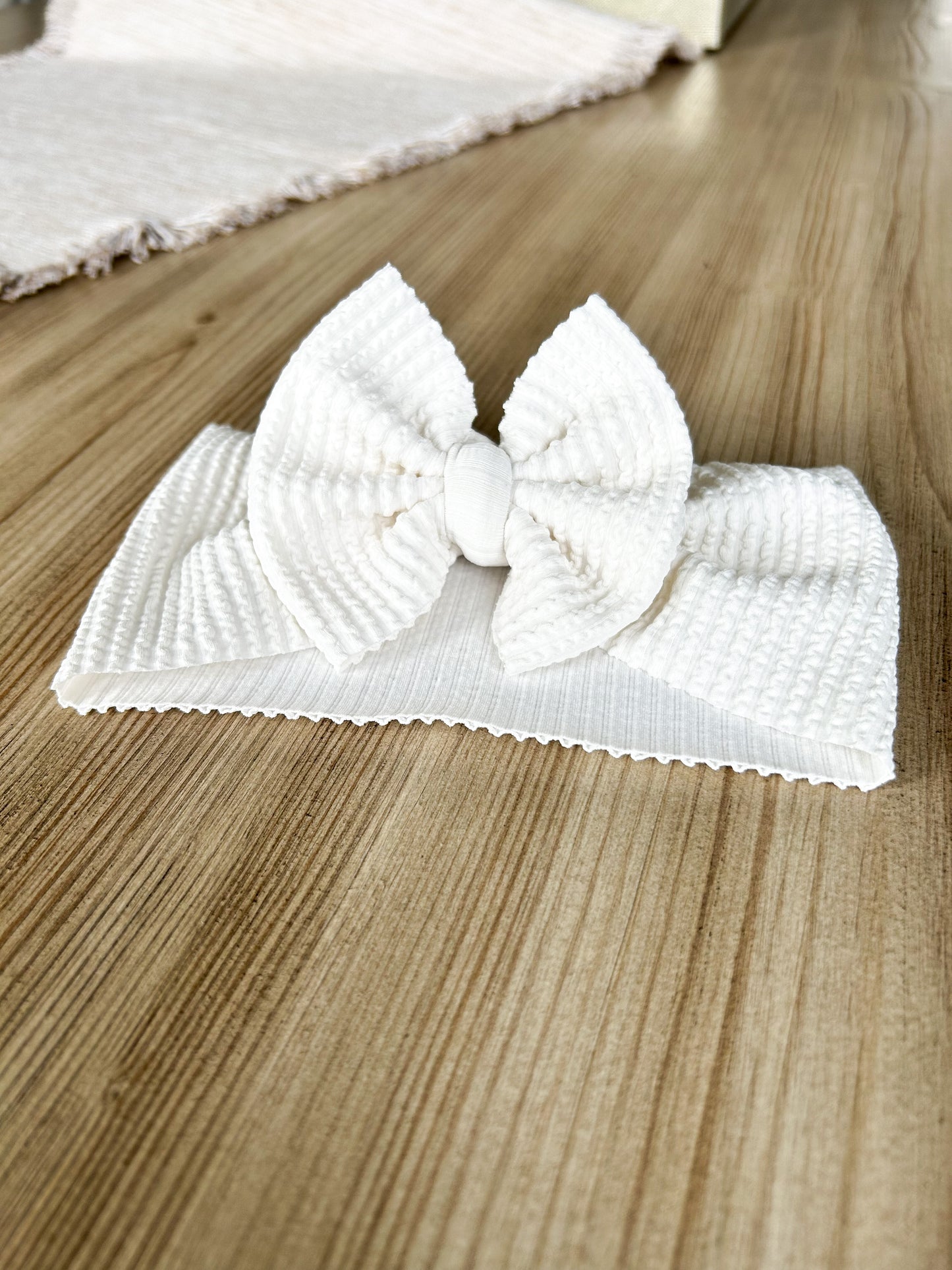 Urban Ribbed White SWIM Bow